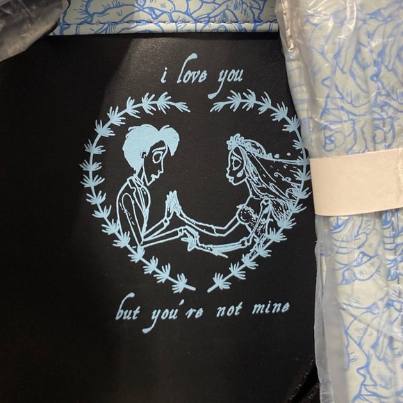 Loungefly Tim Burton Corpse Bride Emily Wedding Day Bouquet Mini Backpack - Picture 5 of 9